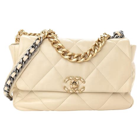 big chanel beige bag